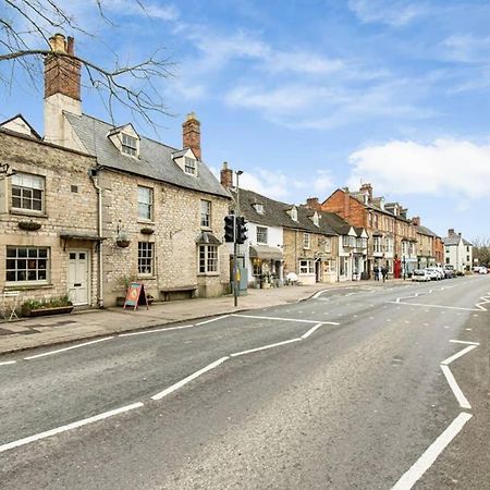 Oxfordshire Living - The Bowler Hat Cottage - ウッドストック エクステリア 写真